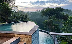 D'Nanda Villa